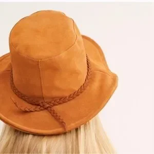 Free People | Accessories | Nwot Free People Tennessee Suede  display picture 1